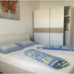 Rotim דירה