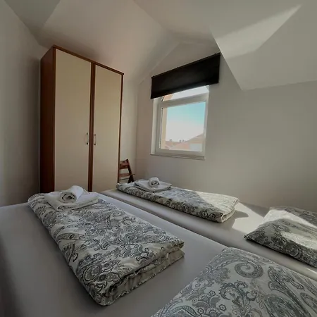Apartment Apartments Villa Rotim