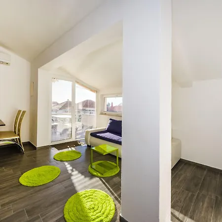 Apartments Villa Rotim *