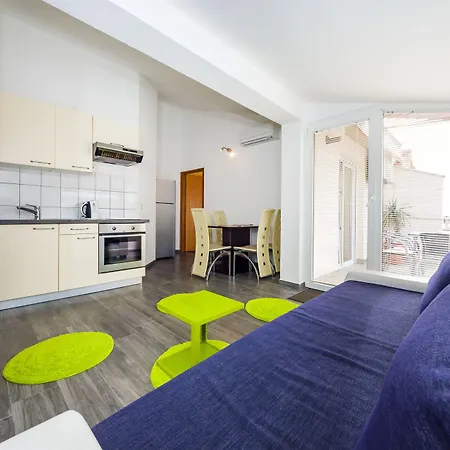 Apartments Villa Rotim *