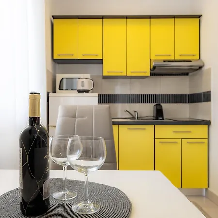 Apartments Villa Rotim *